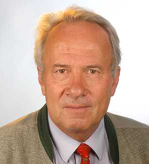 Rechtsanwalt Eduard Graf von Westphalen