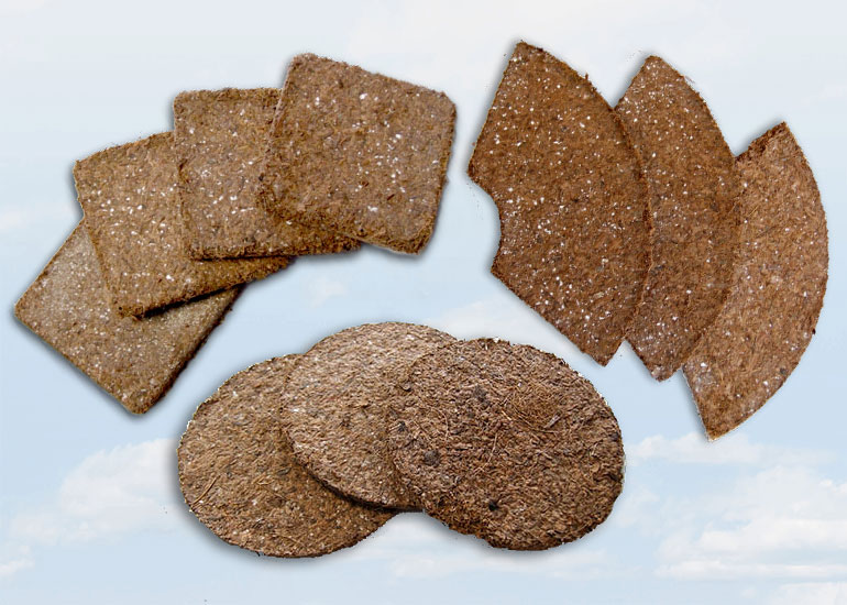 Sind die Biofilter aus Kokosfasern einmal mit warmen Wasser aktiviert und die Mikrorganismen aktiv, sind Maden und Gestank in der Biotonne Geschichte. Sind die Biofilter aus Kokosfasern einmal mit warmen Wasser aktiviert und die Mikrorganismen aktiv, sind Maden und Gestank in der Biotonne Geschichte.